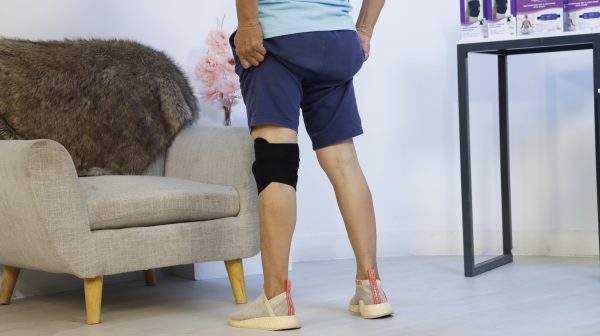 Physio+Fit Neoprene Knee Support - Image 4